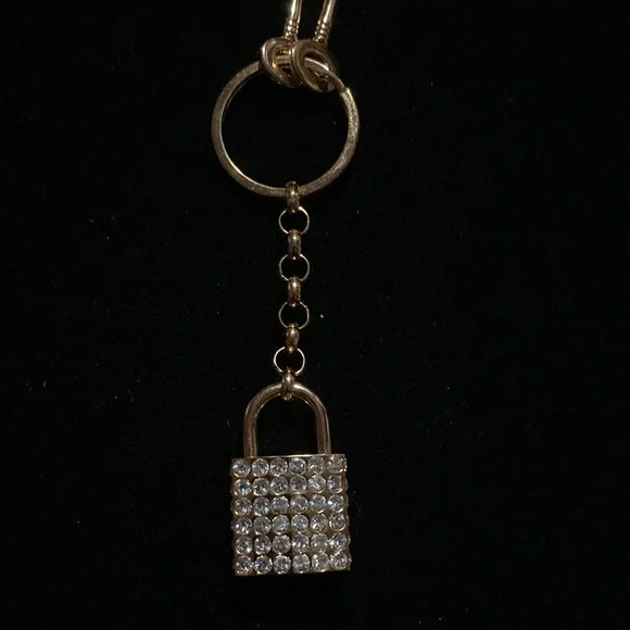 Rhinestone lock keychain working lock - Picture 2 of 4